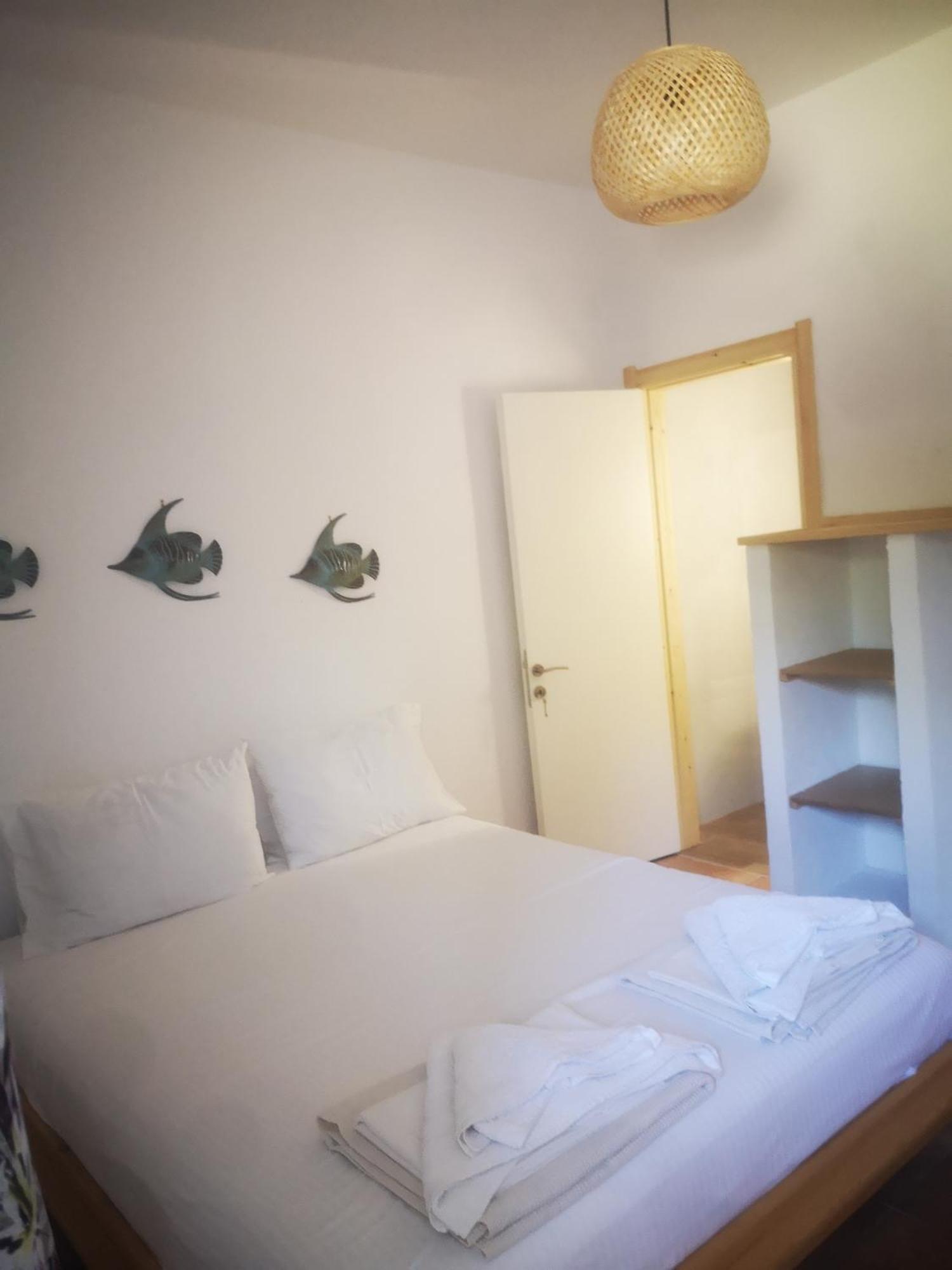 Achillion B&B Paralía Skotínis Esterno foto